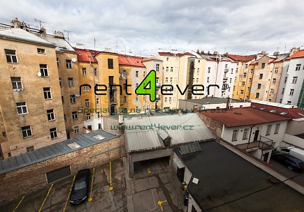 Pronájem bytu, Nusle, Oldřichova, 2+1, 69 m2, cihla, nezařízený nábytkem, Rent4Ever.cz