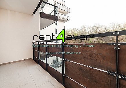 Pronájem bytu, Libeň, V mezihoří, 1+kk, 39 m2, novostavba, balkon, zahrada, výtah, nezařízený, Rent4Ever.cz