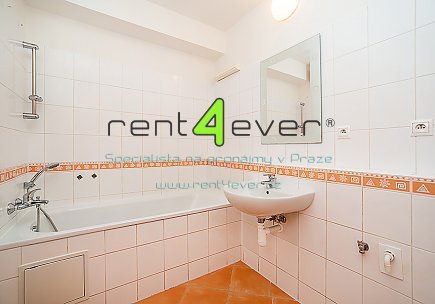 Pronájem bytu, Libeň, Kovanecká, 2+kk, 53 m2, novostavba, balkon, garáž, sklep, část. zařízený , Rent4Ever.cz