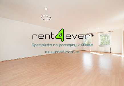 Pronájem bytu, Nučice, Báňská, 3+1 v RD, 140 m2, cihla, zahrada, garáž, nezařízený, Rent4Ever.cz