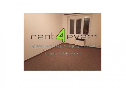 Pronájem bytu, Žižkov, Biskupcova, byt 1+1, 30 m2, cihla, společný balkon, nevybavený nábytkem, Rent4Ever.cz