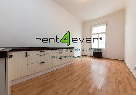 Pronájem bytu, Žižkov, U Rajské zahrady, 3+1, 110 m2, cihla, nezařízený, Rent4Ever.cz