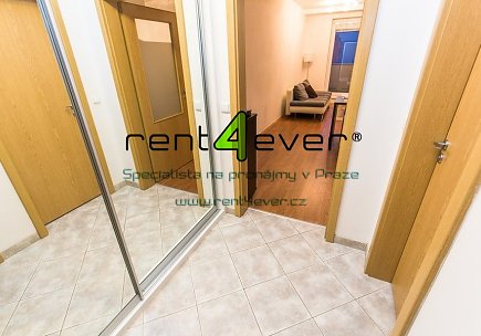 Pronájem bytu, Modřany, Pískařská, 1+kk, 42.9 m2, novostavba, cihla, lodžie, garáž. stání, zařízený, Rent4Ever.cz