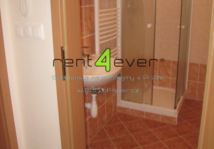 Pronájem bytu, Strašnice, Strančická, 1+kk, 27 m2, novostavba, terasa, sklep, nezařízený, Rent4Ever.cz