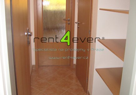 Pronájem bytu, Strašnice, Strančická, 1+kk, 27 m2, novostavba, terasa, sklep, nezařízený, Rent4Ever.cz