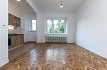 Pronájem bytu, Vršovice, Vršovická, 1+kk, 39 m2, cihla, po rekonstrukci, nezařízený nábytkem, Rent4Ever.cz