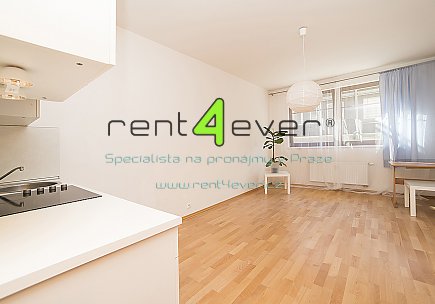 Pronájem bytu, Smíchov, Na Neklance, byt 1+kk, 29 m2, v novostavbě, nezařízený nábytkem, Rent4Ever.cz