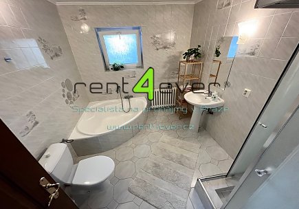 Pronájem bytu, Dolní Chabry, U větrolamu, RD 6+1, 160 m2, cihla, zahrada, garáž, kompletně zařízený, Rent4Ever.cz
