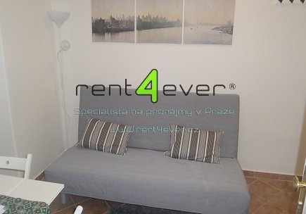 Pronájem bytu, Smíchov, U Pernikářky, 1+kk, 22 m2, cihla, výtah, komora, zařízený, Rent4Ever.cz