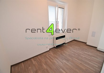 Pronájem bytu, Hostivař, Štěrboholská, 2+kk, 44 m2, cihla, po rekonstrukci, komora, nezařízený, Rent4Ever.cz