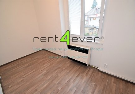 Pronájem bytu, Hostivař, Štěrboholská, 2+kk, 44 m2, cihla, po rekonstrukci, komora, nezařízený, Rent4Ever.cz