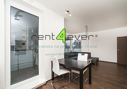 Pronájem bytu, Metro B Stodůlky, 2+kk, 54 m2, novostavba, balkon, garáž. stání, výtah, vybavený, Rent4Ever.cz