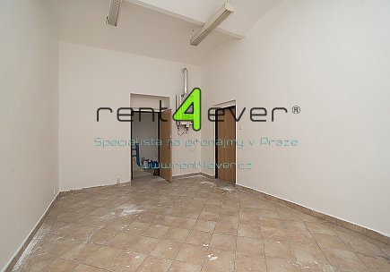 Pronájem bytu, Pronájem nebytových prostor - Karlín, Sokolovská, Rent4Ever.cz