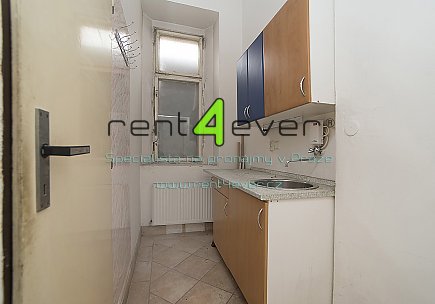 Pronájem bytu, Pronájem nebytových prostor - Karlín, Sokolovská, Rent4Ever.cz