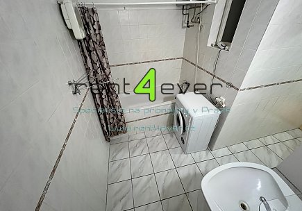 Pronájem bytu, Žižkov, Blodkova, byt 3+1, 87 m2, cihla, komora, výtah, zařízený nábytkem, Rent4Ever.cz