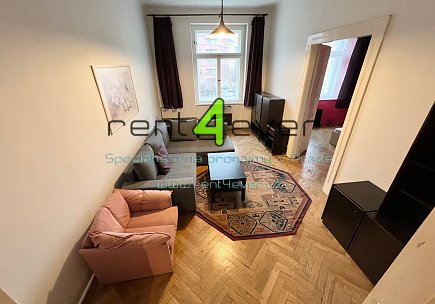 Pronájem bytu, Žižkov, Blodkova, byt 3+1, 87 m2, cihla, komora, výtah, zařízený nábytkem, Rent4Ever.cz