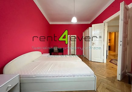 Pronájem bytu, Žižkov, Blodkova, byt 3+1, 87 m2, cihla, komora, výtah, zařízený nábytkem, Rent4Ever.cz