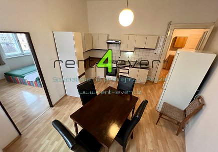 Pronájem bytu, Žižkov, Blodkova, byt 3+1, 87 m2, cihla, komora, výtah, zařízený nábytkem, Rent4Ever.cz