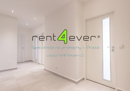 Pronájem bytu, Metro A Želivského, 3+kk, 75 m2, cihla, výtah, komora, hala, nezařízený, Rent4Ever.cz