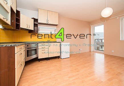 Pronájem bytu, Libuš, Libušská, 1+kk, 35 m2, novostavba, sklep, vestavěné patro, kompletně zařízený, Rent4Ever.cz