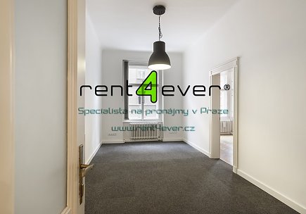 Pronájem bytu, Bubeneč, U studánky, 2+1, 75 m2, cihla, nezařízený, Rent4Ever.cz