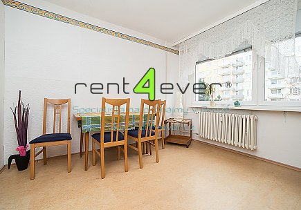 Pronájem bytu, Řepy, Laudova, byt 1+kk, 37 m2, výtah, zařízený nábytkem, Rent4Ever.cz