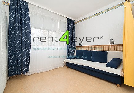 Pronájem bytu, Řepy, Laudova, byt 1+kk, 37 m2, výtah, zařízený nábytkem, Rent4Ever.cz