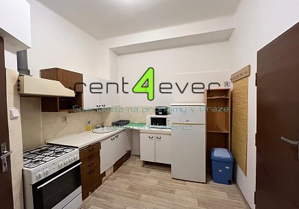 Pronájem bytu, Liboc, Nová Šárka, 1+1 v RD, 26 m2, cihla, zahrada, zařízený nábytkem, Rent4Ever.cz