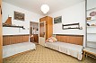 Pronájem bytu, Strašnice, Přetlucká, byt 3+1, 78 m2,  šatna, částečně vybavený nábytkem, Rent4Ever.cz