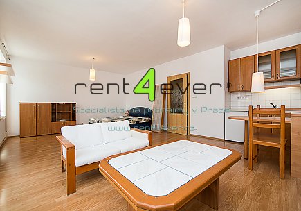 Pronájem bytu, Záběhlice, Záběhlická, byt 1+kk, 43 m2, novostavba, sklep, zařízený nábytkem, Rent4Ever.cz