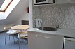 Pronájem bytu, Strašnice, Konojedská,  1+kk, 20 m2, cihla, částečně zařízený, Rent4Ever.cz