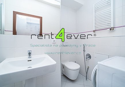 Pronájem bytu, Vysočany, Pod Harfou, 1+kk, 25m2, novostavba, cihla, výtah, balkon, zařízený, Rent4Ever.cz