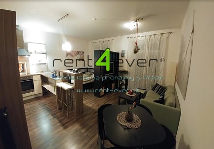 Pronájem bytu, Satalice, K nádraží, 1+kk, 46.8 m2, novostavba, lodžie, komora,  zařízeno, Rent4Ever.cz