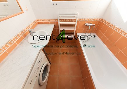 Pronájem bytu, Suchdol, Ke kolonii, byt 1+1, 41 m2, cihla, komora, částečně zařízený , Rent4Ever.cz
