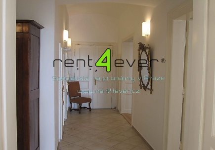 Pronájem bytu, Vinohrady, Rybalkova, byt 4+kk, 132 m2, cihla, balkon, částečně zařízený nábytkem, Rent4Ever.cz