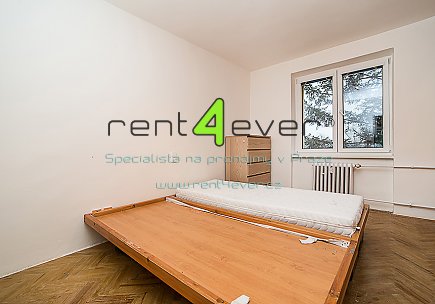 Pronájem bytu, Spořilov, Na Chodovci, 2+1, 49 m2, balkon, 2 neprůchozí pokoje, částečně zařízený, Rent4Ever.cz