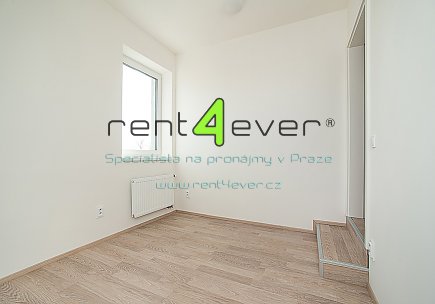 Pronájem bytu, Libuš, Nad šejdrem, 1+1 v RD, 30 m2, po rekonstrukci, cihla, nezařízený nábytkem, Rent4Ever.cz