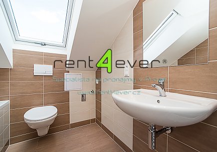 Pronájem bytu, Libuš, Nad šejdrem, 1+1 v RD, 30 m2, po rekonstrukci, cihla, nezařízený nábytkem, Rent4Ever.cz