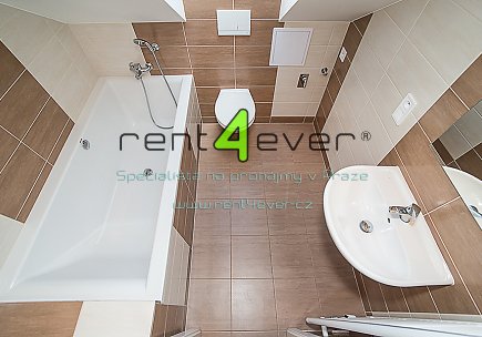 Pronájem bytu, Libuš, Nad šejdrem, 1+1 v RD, 30 m2, po rekonstrukci, cihla, nezařízený nábytkem, Rent4Ever.cz