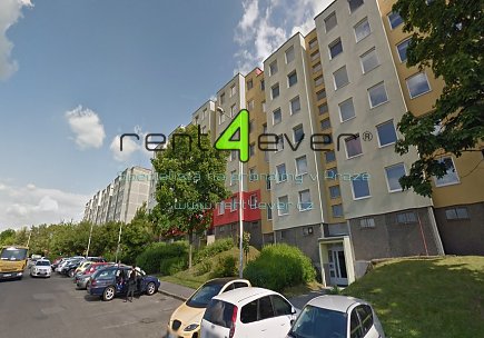 Pronájem bytu, Modřany, Platónova, pokoj v bytě 3+1, 11 m2, výtah, zařízený nábytkem, Rent4Ever.cz