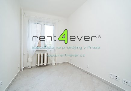 Pronájem bytu, Strašnice, U hranic, byt 2+kk ( 3+kk ) 66 m2, po kompletní rekonstrukci, nevybavený , Rent4Ever.cz