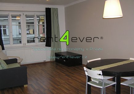 Pronájem bytu, Metro A Flora, 2+kk, 55 m2, cihla, po rekonstrukci, výtah, zařízený nábytkem, Rent4Ever.cz