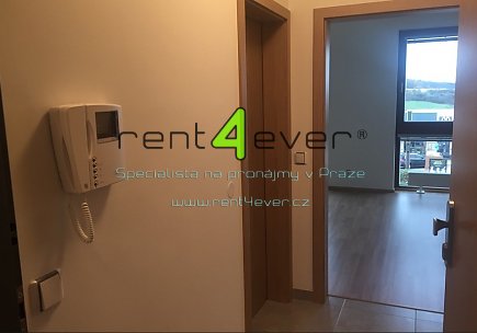 Pronájem bytu,  Liboc, Evropská, byt 1+kk, 33 m2, novostavba, sklep, výtah, bezbariérový, nezařízený, Rent4Ever.cz