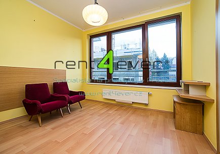 Pronájem bytu, Košíře, Musílkova, byt 2+kk, 68 m2, cihla, po rekonstrukci, komora, zařízený, Rent4Ever.cz