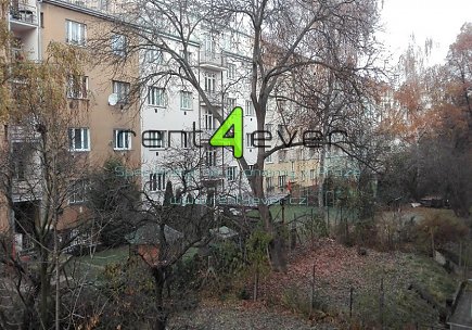 Pronájem bytu, Metro C Kačerov, Počátecká  2+kk, 46 m2, po rekonstrukci, balkon, sklep, zařízený, Rent4Ever.cz