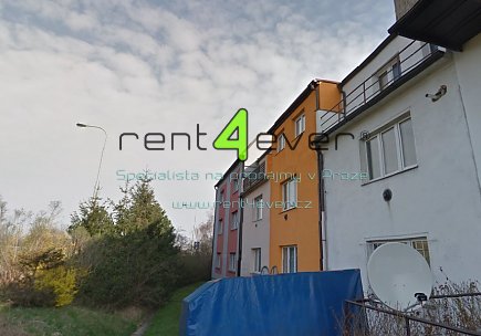 Pronájem bytu, Chodov, U Nové dálnice, 2+kk v RD, 45 m2, společná terasa, komora, částečně zařízené, Rent4Ever.cz