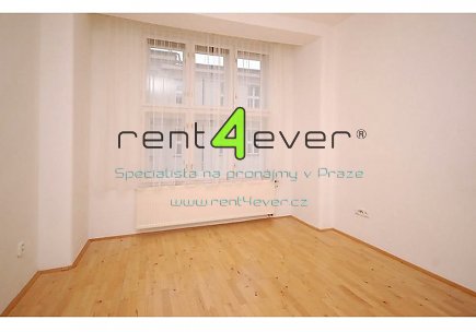 Pronájem bytu, Metro A Hradčanská, 2+kk, 59 m2, po rekonstrukci, cihla, výtah, nezařízený, Rent4Ever.cz