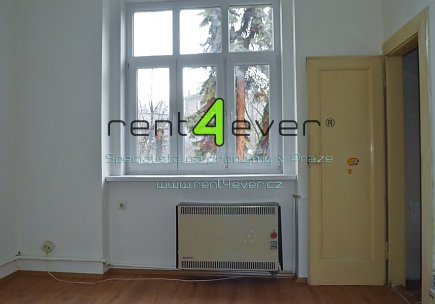 Pronájem bytu, Vysočany, Novovysočanská, 2+kk, 50 m2, cihla, komora, nezařízený, Rent4Ever.cz