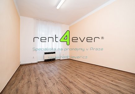 Pronájem bytu, Metro A Flora, Chrudimská, 2+kk, 48 m2, po rekonstrukci, nezařízený nábytkem, Rent4Ever.cz