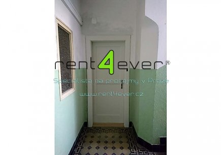 Pronájem bytu, Metro A Strašnická, ul. Za Poštou, 2+kk, 56 m2, cihla, po rekonstrukci, nezařízený, Rent4Ever.cz